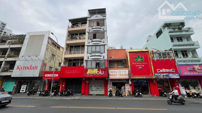 Nhà ngộp ngân hàng MT Hai Bà Trưng Quận 3 - 4,5x19m - 5 tầng - HĐT 90 triệu - 28 tỷ