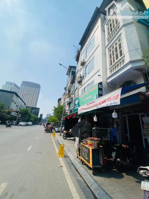 NHÀ DÒNG TIỀN MẶT PHỐ HOÀN KIẾM. 105M GIÁ CHỈ 23 TỶ