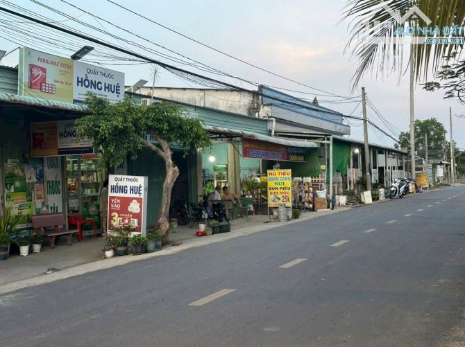 143m2 mặt tiền nhựa 6m Bà Thoại Tân Lân Cần Đước 1tỷ150 SHR