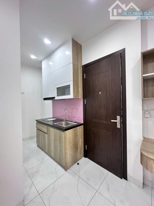 CHÍNH CHỦ BÁN NHÀ MẶT NGÕ PHỐ TRẦN CUNG DT 61, Mt 7, 6 Tầng Giá 13 t tỷ