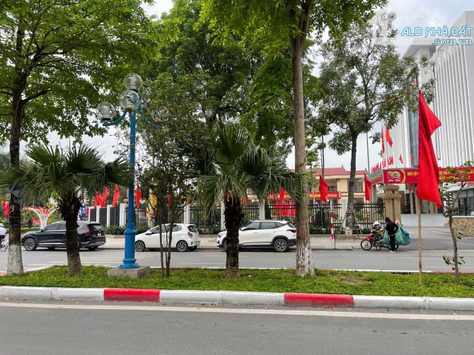 BÁN NHÀ C4 TỨ HIỆP NGAY ỦY BAN HUYỆN. GIÁ 5,9 TỶ. 40 M. MUA NHANH