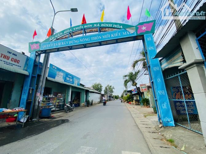 Giá chỉ 2 tỷ 550. Bán nhà mặt tiền đường Bình Hoà Cây Dương, 7x27m sổ thổ cư.