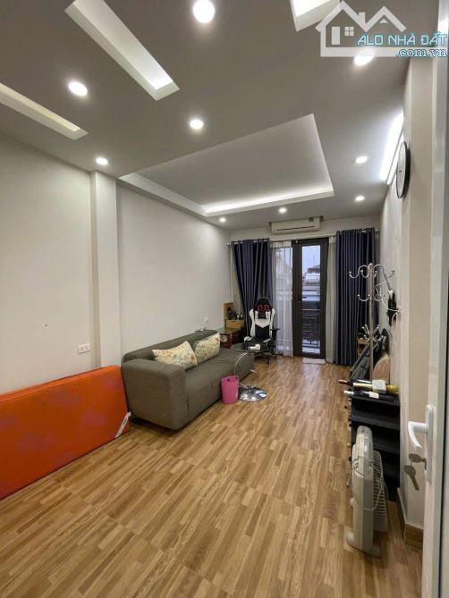 ÂU CƠ – TỨ LIÊN NGÕ THÔNG THOÁNG, Ô TÔ ĐỖ SÁT NHÀ. 48M x 5 TẦNG.