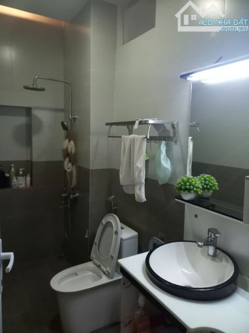 Bán nhà 2 tầng đường  2 làn Diên Hồng,Hòa Xuân,Cẩm Lệ