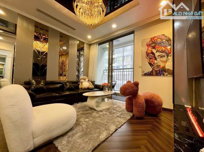 chủ gửi bán căn hộ The Artemis Lê Trọng Tấn 80m2 2 ngủ full đồ ,giá rẻ,sẵn sổ gd