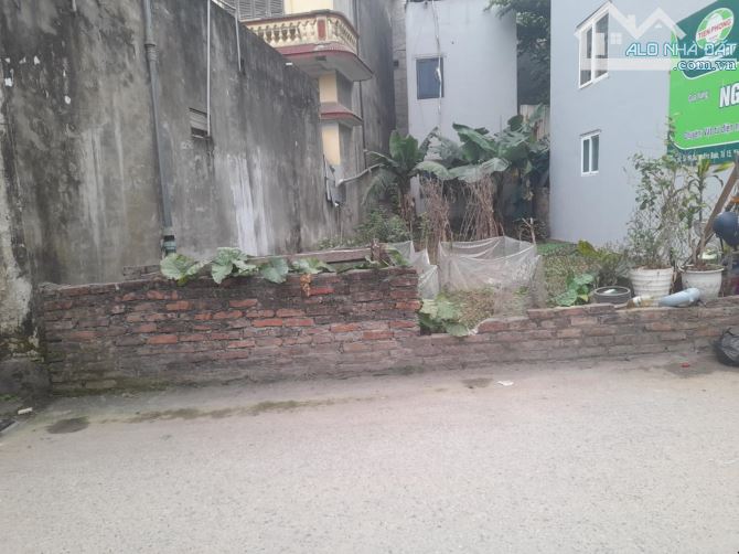 ĐẤT ĐỒNG MAI ÔTÔ ĐỖ CỬA MẶT TIỀN 5M CẠNH TRƯỜNG HỌC