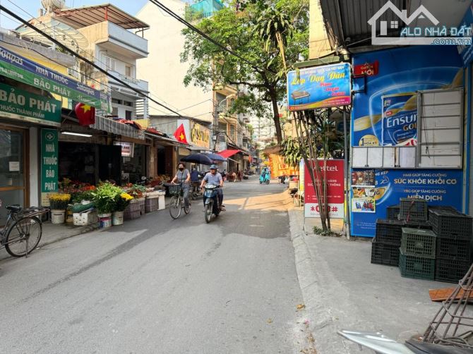 Minh Khai - Hai Bà Trưng 65/72T1 x 5 tầng, mặt tiền 5.5m, giá 21.8 tỷ thương lượng