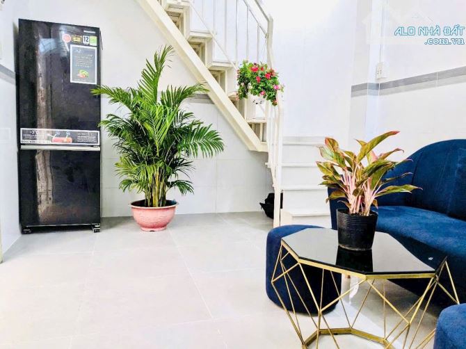 🏠 BÁN NHANH! BÁN NHÀ NGUYỄN CÔNG HOAN 4.4M X 20M = 85M² | 1 TRỆT 3 LẦU ST | 6PN |