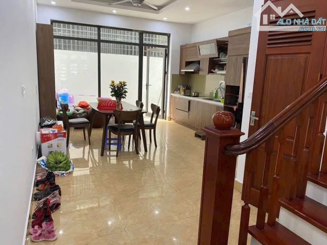 Chính chủ giao bán nhà liền kề Mỗ Lao – 50m² – 5T – đường 13m – giá nhỉnh 17 đồng