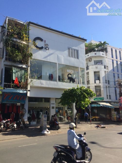 Bán Nhà Mặt Tiền Khu K300, Tân Bình. DT: 6x26m, Nhà 4 Tầng Vị Trí Đẹp Giá Bán 26.5 Tỷ