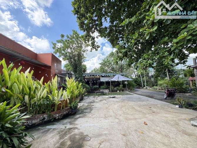 CHÍNH CHỦ BÁN NHÀ + ĐẤT 1.368m² NGAY CHỢ LINH TRUNG – MẶT TIỀN TP. THỦ ĐỨC