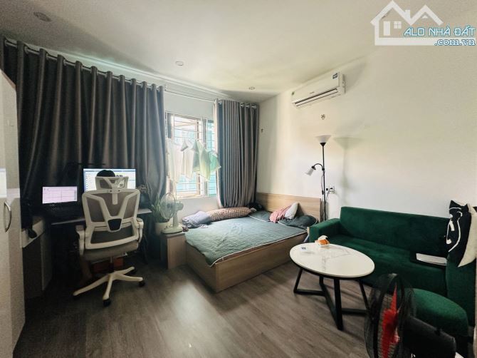 BÁN NHÀ SIÊU ĐẸP HOA BẰNG 45M 5T MT 5M  NGÕ THÔNG RA ĐƯỜNG LỚN GIÁ NHỈNH 9 TỶ
