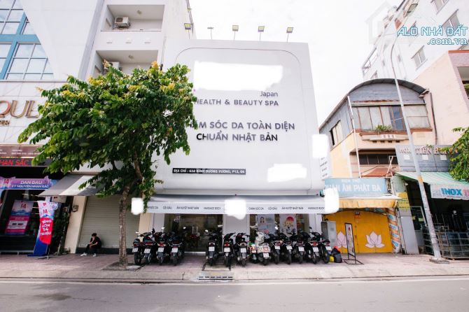 BÁN NHÀ MẶT TIỀN LÊ QUANG ĐỊNH, QUẬN BÌNH THẠNH - DT 9x31M - CN 233M - 3 TẦNG - GIÁ 64 TỶ