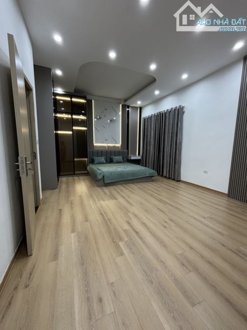 Bán nhà Xã Đàn,Nam Đồng, DT: 36m2*4 tầng, mặt tiền 4,8m. Nhà đẹp,giá 6,3 tỷ