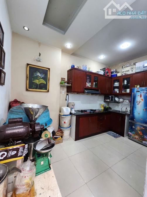 siêu phẩm HXH nhựa 6m đường phan đăng lưu DT 4,1x11,2 CN 50m2 3 tần giá chỉ 10,9 tỷ