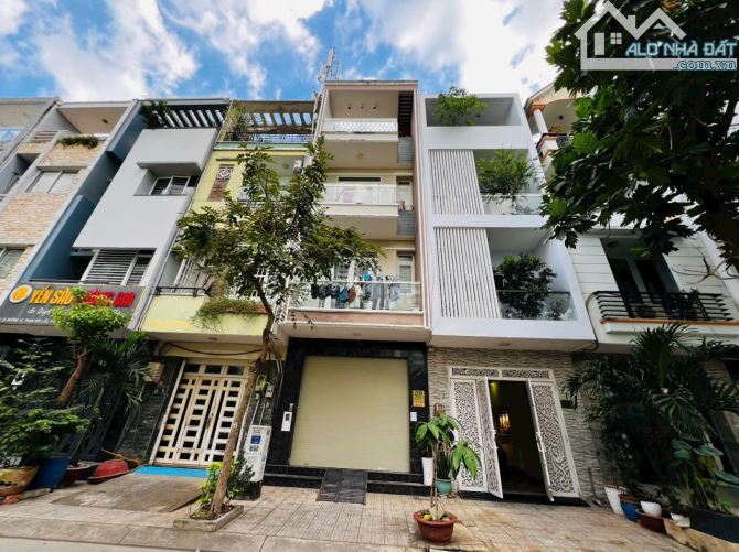 Bán nhà đường số Khu công ích quận 4 Phạm Hữu Lầu, Quận 7, DT 4x18m gôm 4 lầu giad 11.5 tỷ