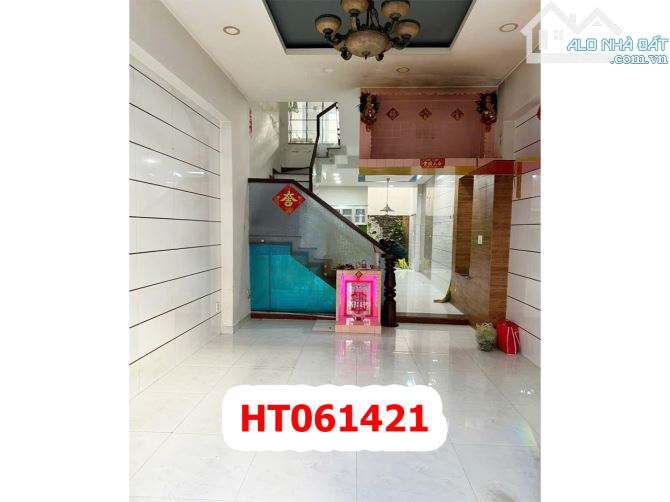 Nhà HXT Lạc Long Quân Q11 - 4x15M - 7,9 Tỷ - Ngay Tân Hoá