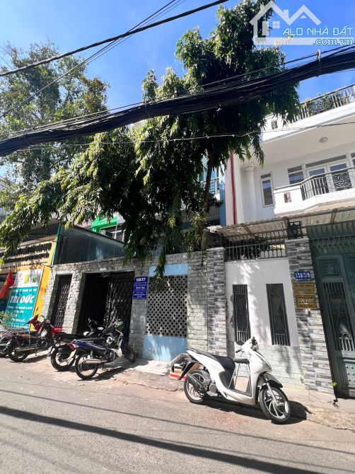 Bán nhà 3 lầu hẻm 158 Hoàng Hoa Thám p12 Tân Bình (7x20) giá 20 tỷ