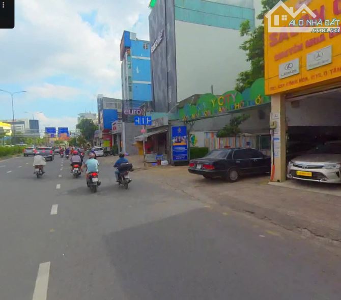 Mặt Tiền Cộng Hòa, Phường 13, Tân Bình - 143m, ngang 7.3 - 45 Tỷ TL