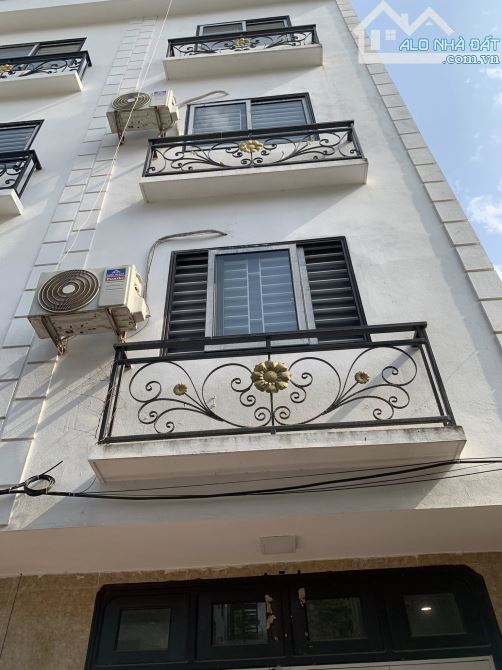Hàng hiếm Phú Đô, vị trí đỉnh, siêu tiện ích. DT35m2x5T giá chỉ hơn 6 tỷ.