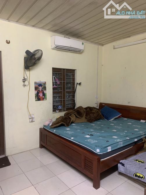 CẦN BÁN nhà HÀ TRÌ oto đỗ cổng, mặt tiền rộng, sổ vuông, 38m giá 5.7tỷ