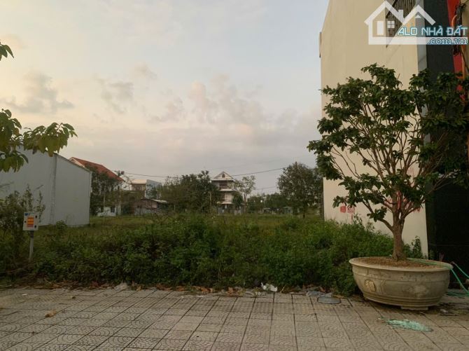Bán đất 133,9m2 Mặt tiền Hoàng Quốc Việt, Cạnh Cty xổ số Kiến Thiết Huế