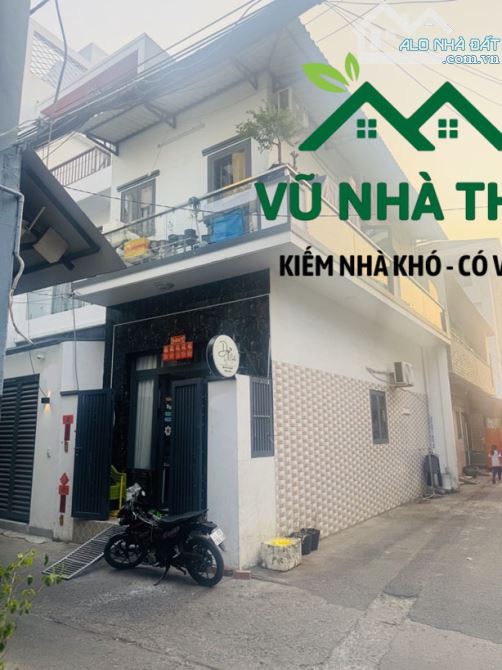 Bán Nhà Góc Không Lộ Giới Ngay Tên Lửa - Xe Hơi Đỗ Cửa -  Có Sẵn Dòng Tiền - Nhỉnh 6Tỷ