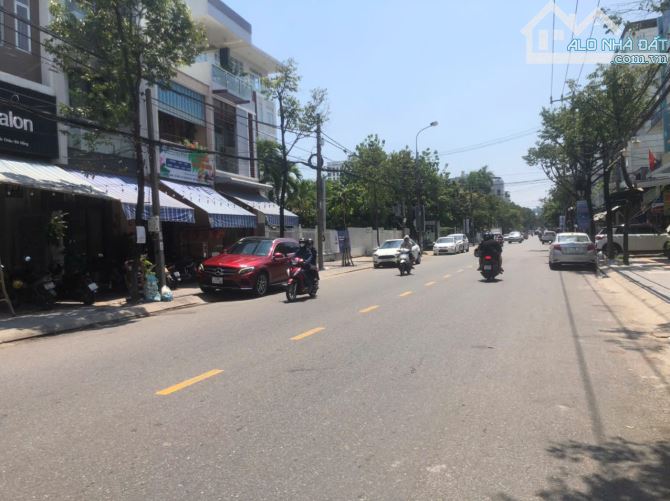❌❌❌ BÁN MẶT TIỀN ĐƯỜNG NÚI THÀNH - THUẬN TIỆN KINH DOANH - DT : 208 M2 - Q. HẢI CHÂU