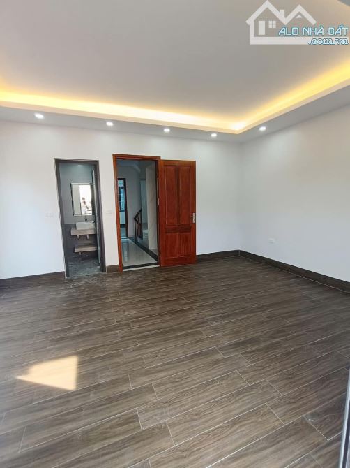 Trần Cung - Lô góc cực thoáng - Ô tô vào nhà - Thang máy - 18.5 tỷ