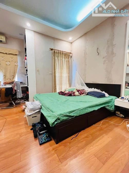 BÁN NHÀ NGÕ THÔNG – Ô TÔ 7 CHỖ LÙI TẬN CỬA – 2 MẶT THOÁNG – NHÀ DÂN XÂY CHẮC CHẮN – GIÁ T