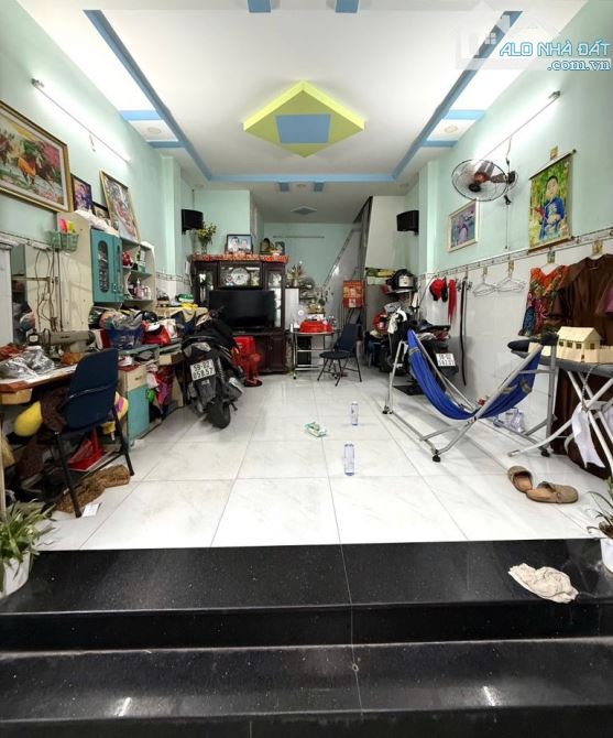 Bán nhà Phú Thọ Hòa, gần Thoại Ngọc Hầu, Tân Phú, 29m2 - 4x8 - 2 tầng, chỉ hơn 3 tỷ