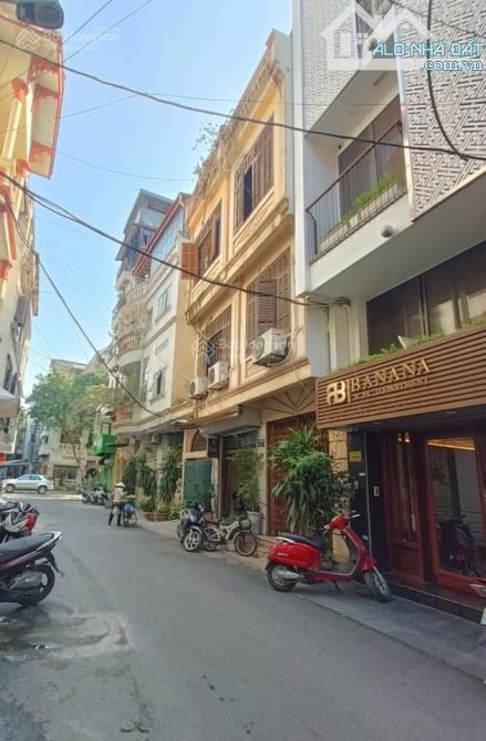 BÁN TÒA VĂN PHÒNG- CĂN HỘ- 10 TẦNG X 89M2- GẦN MP TRẦN DUY HƯNG