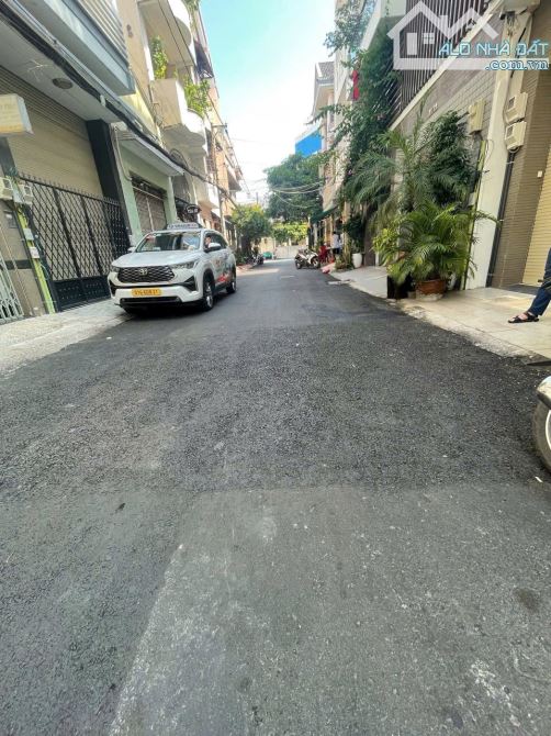 BÁN NHÀ GÓC 2 MẶT TIỀN HXH – CƯ XÁ LỮ GIA, P.15, Q.11 DT: 6x15m | Kết cấu: 5 tầng