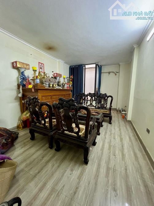 BÁN NHÀ 6 TẦNG CÓ THANG MÁY, PHỐ VĂN CAO, 55M, MT 6M, FULL NỘI THẤT, CHỈ 13 TỶ, GẦN HỒ TÂY