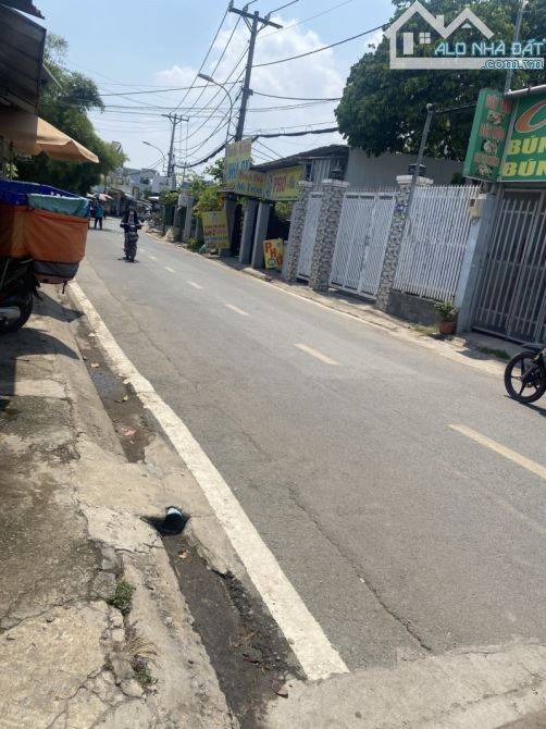 Gấp Bán 605M2 Đất Full Thổ, Ngang 20M, Đường Lã Xuân Oai-Long Trường. Thủ Đức