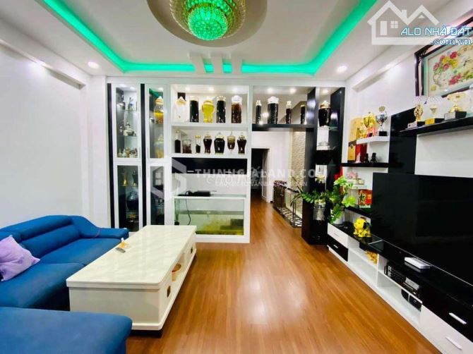 BÁN NHÀ ĐẸP 1T3L HẺM OTO ĐƯỜNG PHAN CHU TRINH- GIÁ 8.6 TỶ, NGANG 5M