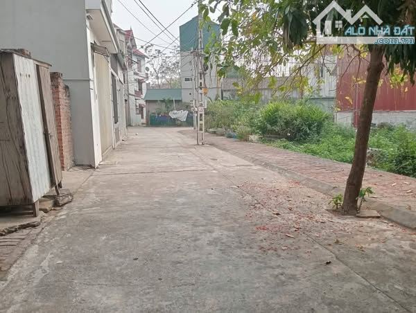 cc gửi bán nhanh lô đất 52m phụng thượng phúc thọ