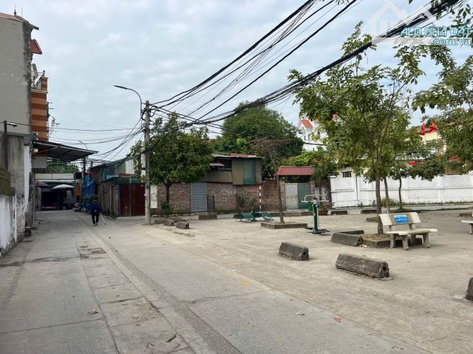 Bán đất Đức Thượng, oto, thông tứ tung, gần đường 17m, 52m, giá đầu tư.