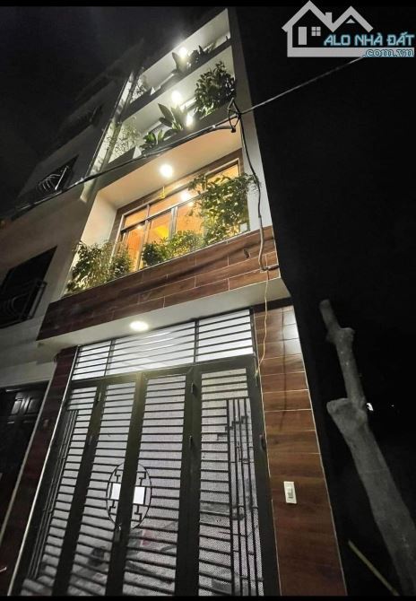 HỌC VIÊN TÀI CHÍNH - BẮC TỪ LIÊM - PHỐ LÊ VĂN HIÊN - DT45M2 - 6 TẦNG- GIÁ 9 TỶ - NGÕ Ô TÔ