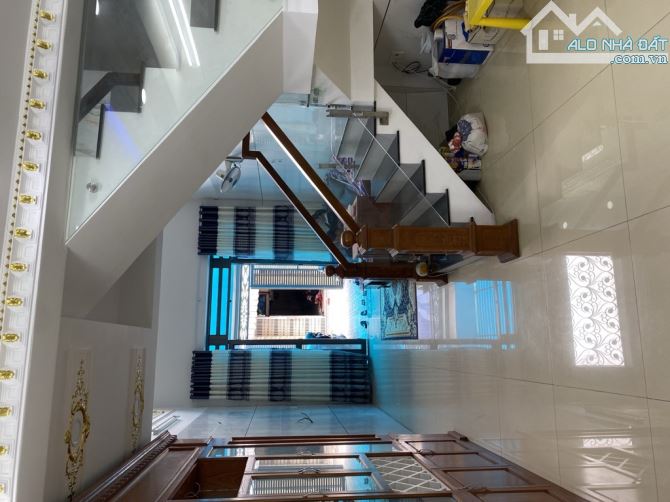 Bán nhà hẻm xe tải gần Lê Văn Quới, BHHA, Bình Tân, 47.5m² (4 x 13) x 5 tầng, chỉ 7.83 tỷ