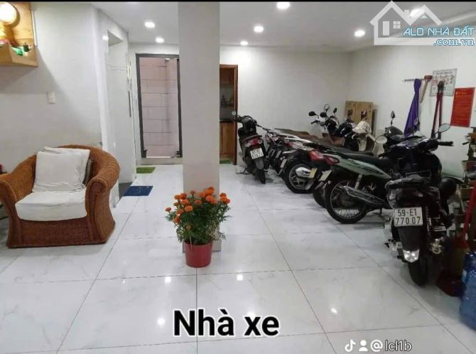 💥 BÁN NHÀ MẶT TIỀN PHAN TÂY HỒ – 9 PHÒNG NGỦ – THANG MÁY – DÒNG TIỀN 45 TRIỆU/THÁNG – CHỈ
