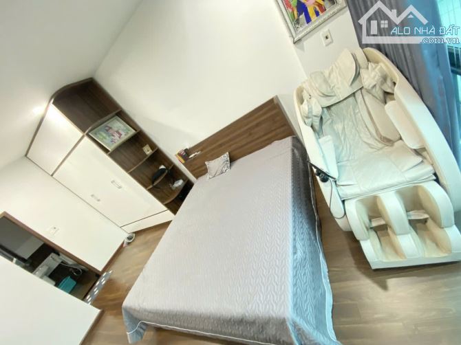 Bán nhà Phương Canh Nam Từ Liêm. DT 31/61m2, 5 tầng, ô tô ngay mặt phố. Giá 6.95 tỷ
