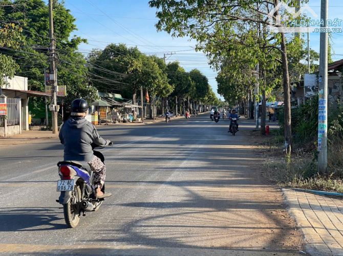 BÁN LÔ ĐẤT GIÁ RẺ – MẶT TIỀN ĐƯỜNG HƯƠNG LỘ 2 – GẦN CHỢ HÒA LONG TP BÁ RỊA VŨNG TÀU