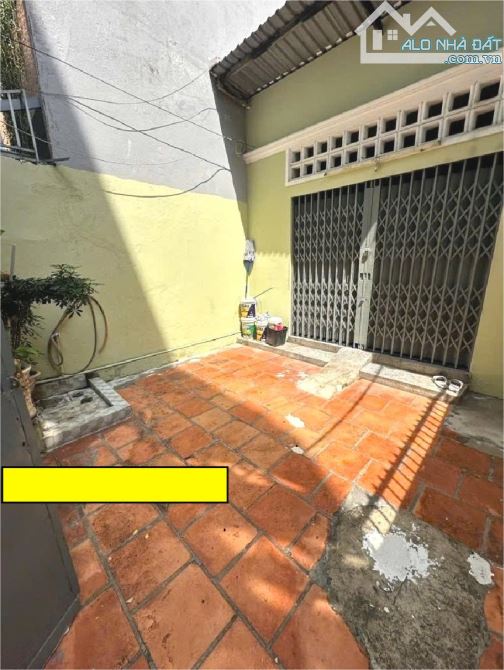 Bán nhà đường Tô Hiến Thành, Q.10, 94m², sổ vuông, 9.x tỷ