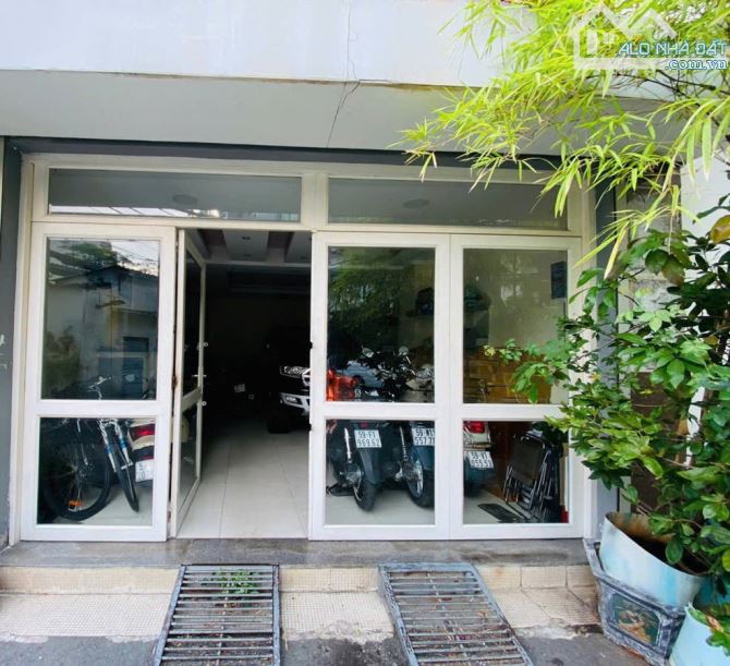 NHÀ HXH TRÁNH - LÊ VĂN SỸ, P12, Q3 – 5 TẦNG BTCT – NGANG 5M – TIỆN KD, VĂN PHÒNG - 15.6 TỶ