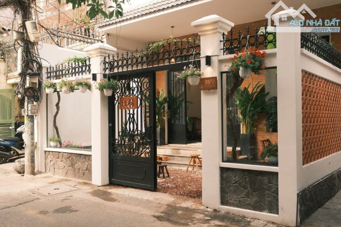 CHO THUÊ BIỆT THỰ 26/ NGUYỄN BỈNH KHIÊM, QUẬN 1 - 7M X 20M 2 TẦNG - GIÁ CỰC TỐT 42TR