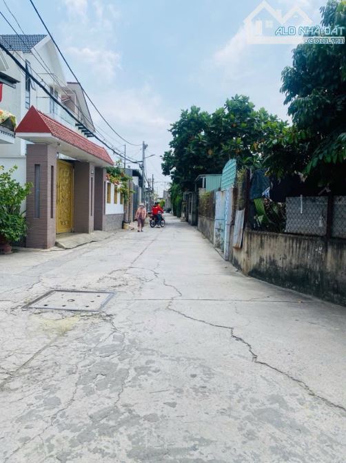 Hóc Môn bán đất full thổ cư diện tích rộng gần đường Nguyễn Ảnh Thủ phù hợp làm nhà vườn