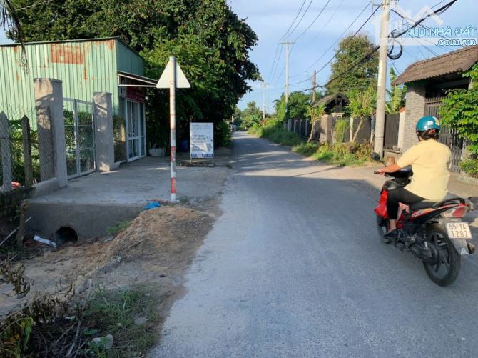 6x40, 1/Nguyễn Thị Lắng, Tân Phú Trung, Củ Chi. 3,3 tỷ thương lượng