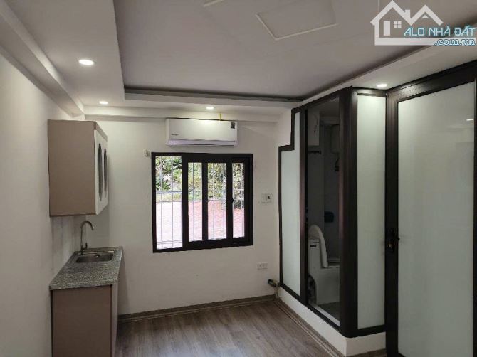 NHÀ KIM GIANG - THANH TRÌ - 9 PHÒNG KHÉP KÍN - 37M/ 5 Tầng giá 7,3 tỷ - NGÕ THÔNG.