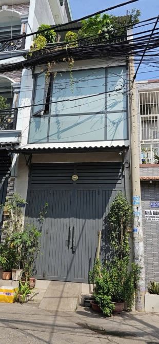 🏡Hương Lộ 2, BTĐA - Bình Tân. DT 4 x12, 3 tầng Giá 3,99 tỷ TL.  🌹